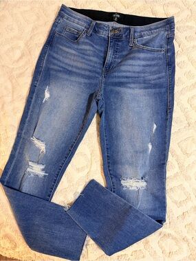 LuLaRoe Blue Distressed Skinny Jeans Size 30        #61